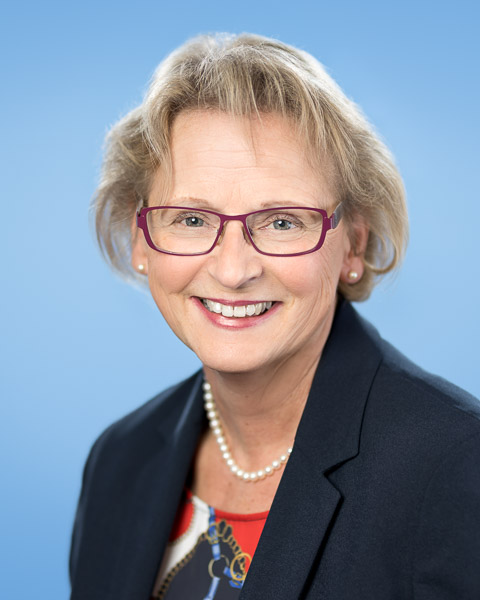Helga Benedde